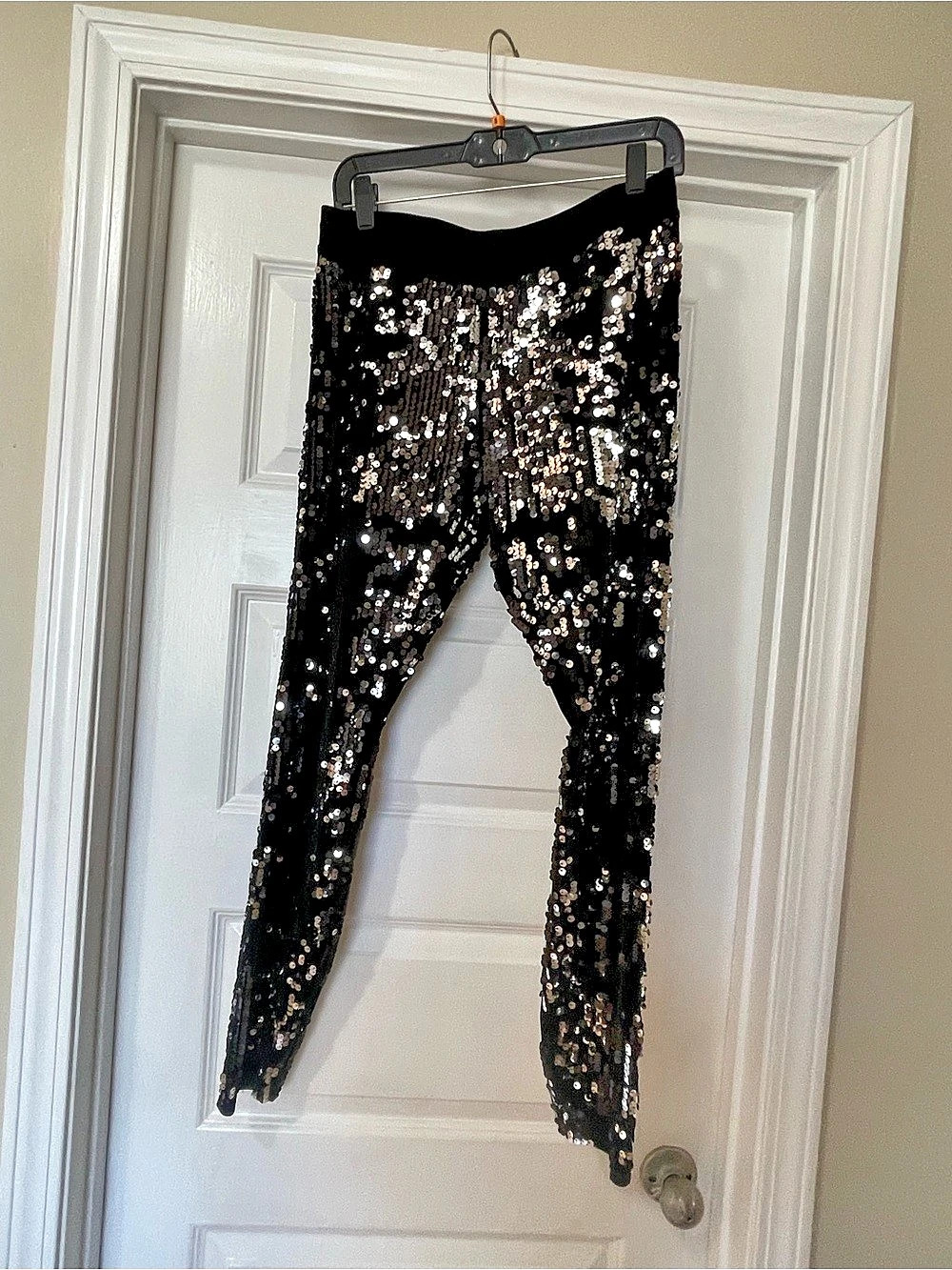 Express in Black & silver Size S/P